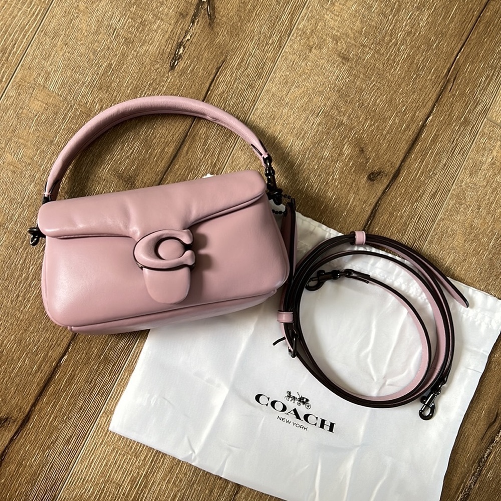 Coach Pillow Tabby 18 Faded Purple